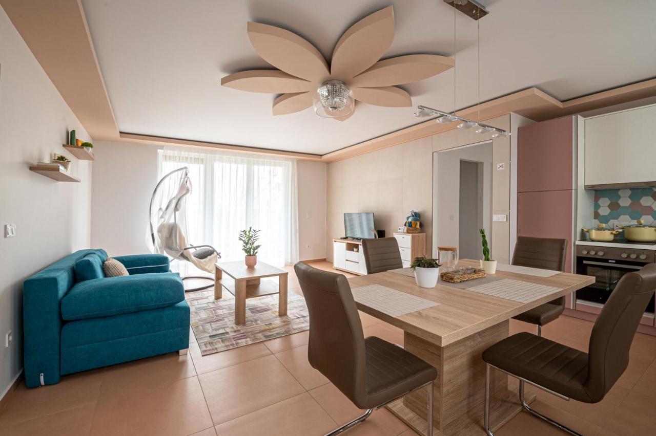 Roze Blue Design Apartments Csopak Exterior foto